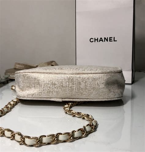 chanel beauté makeup tasche